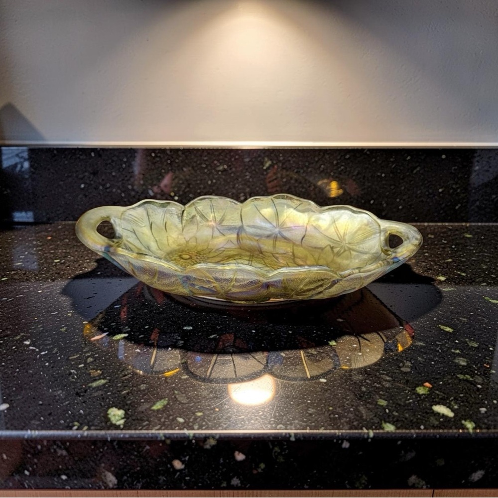 Vintage Carnival Glass Serving Dish Very Pretty No chips or Breaks